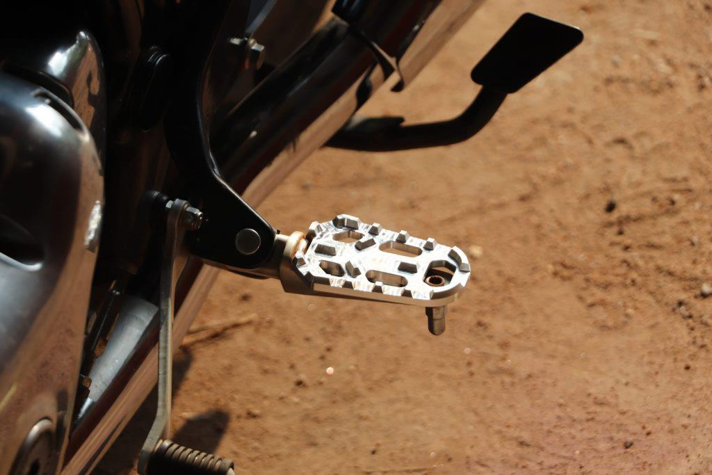 Anti Slip Foot Peg for Royal Enfield Interceptor 650 - Silver