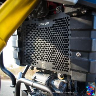 BMW 310GS Radiator Guard Black - ZANA ZI-6050 - Riders-Junction