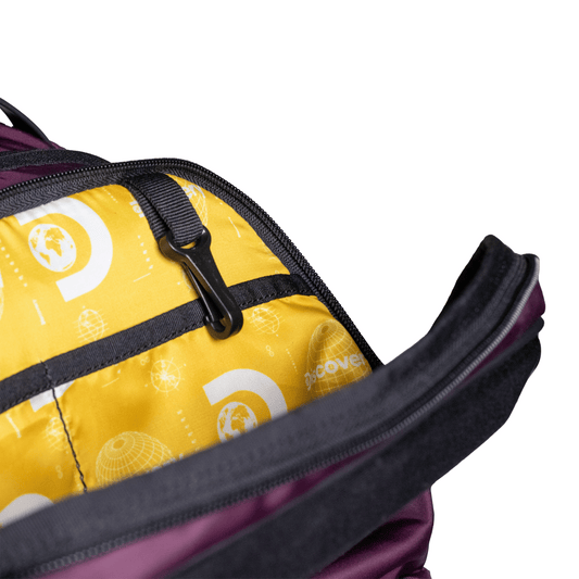 Carbonado Discovery Boulder Backpack (Winered)