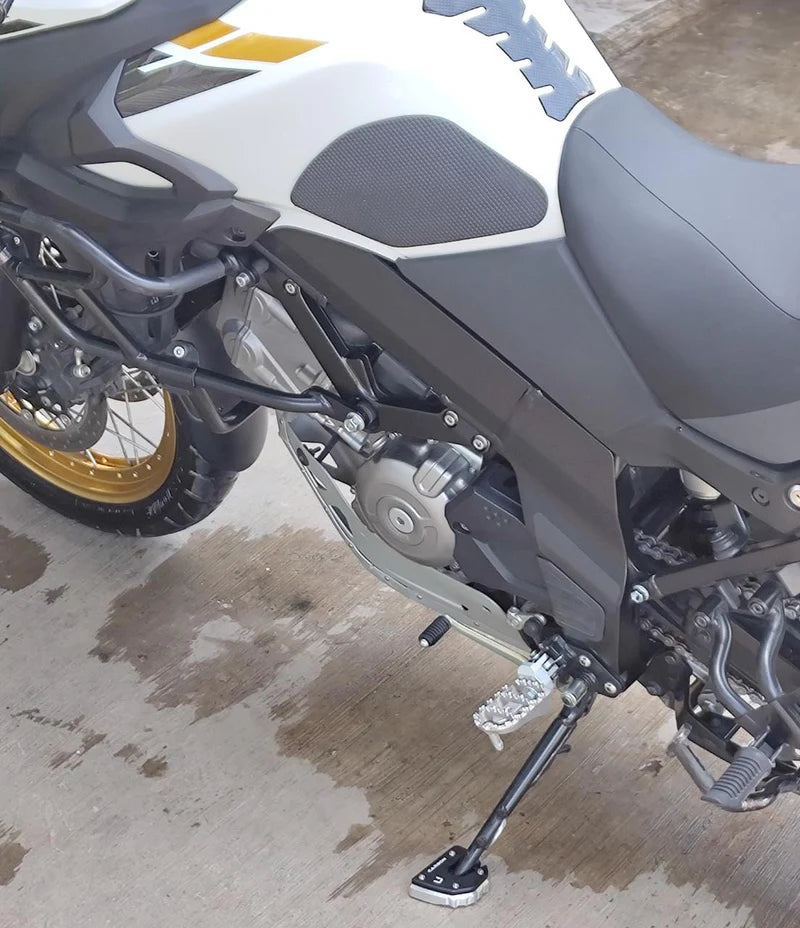 Elite Series - Side stand Extender for V-Strom 650 - Carbon Racing