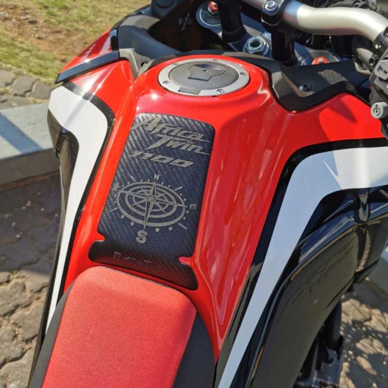Honda Africa Twin CRF1100L Ergonomics - Tank Pad ( BLACK ) - Rubba Tech - Riders Junction