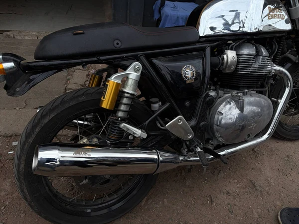 KP Racing Bassmaster Exhaust Combo – Royal Enfield GT650 (Polished Finish)