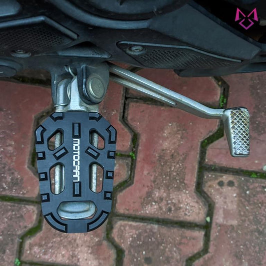 Kawasaki Versys 650/1000 – Anti Slip Foot Pegs