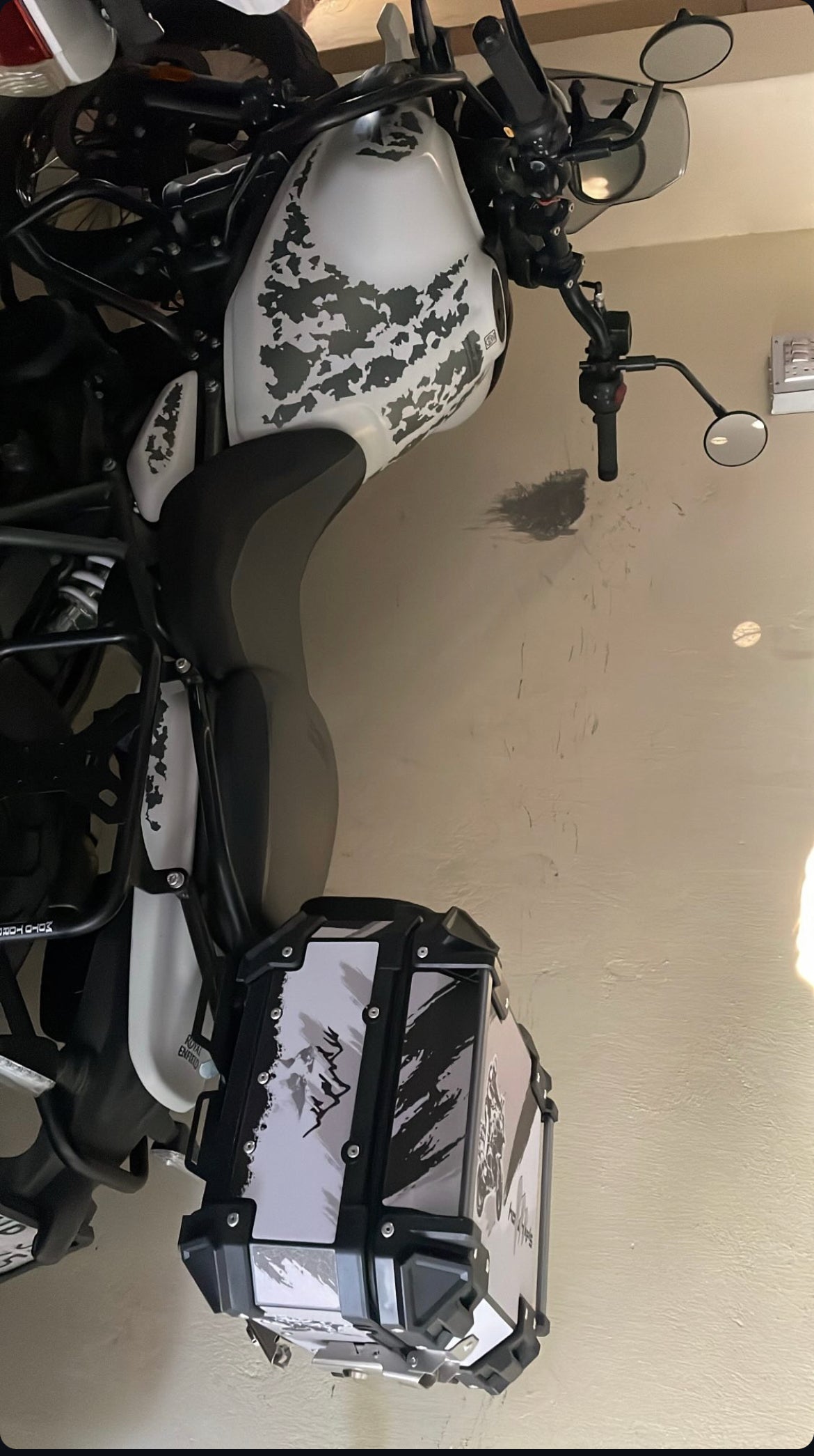 LGP 25 Litres Aluminium Top Box With Graphics Universal 2.0 ( Fits All Motorcycles )-ACS11900