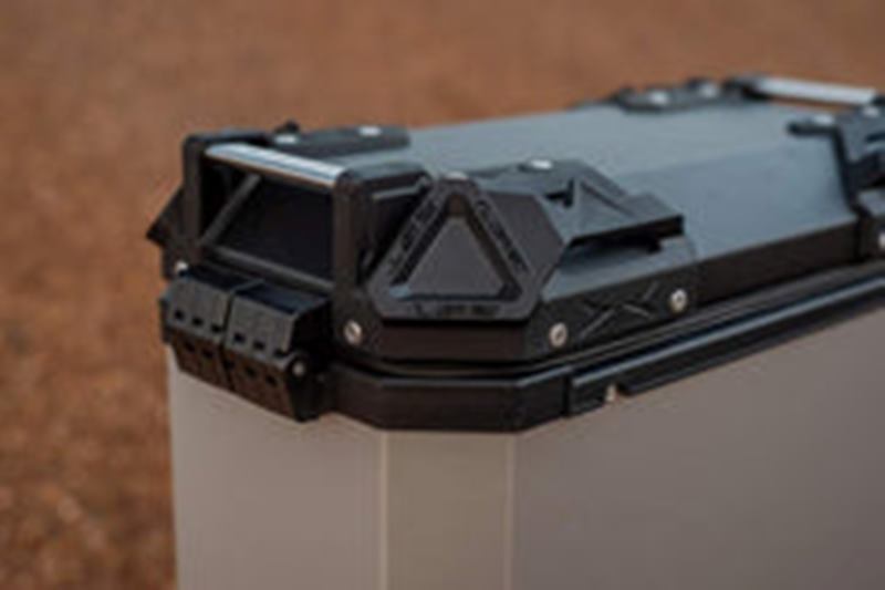 LS2 Side case Silver 38L + Pipe Case Silver 32L