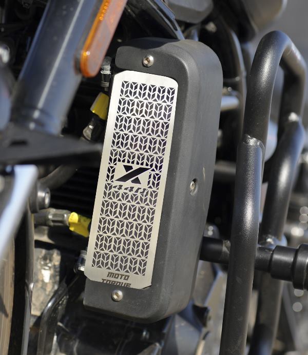 Moto Torque Harley 440x - Radiator Guard (SS)