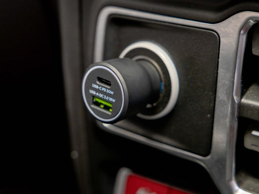 Quadlock® Quad Lock 48W Dual Car Charger - USB-C PD + USB-A QC3.0-QLA-DCC-2