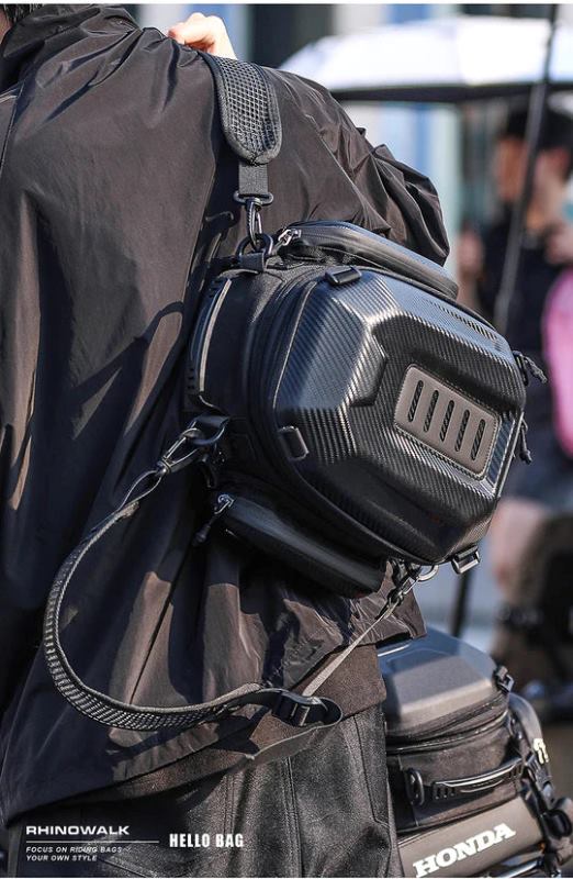 Rhinowalk 12-18l Motorcycle Tail Bag Hard Shell Expandable Saddle Tail Seat Bags for Scooter (MTR4001)