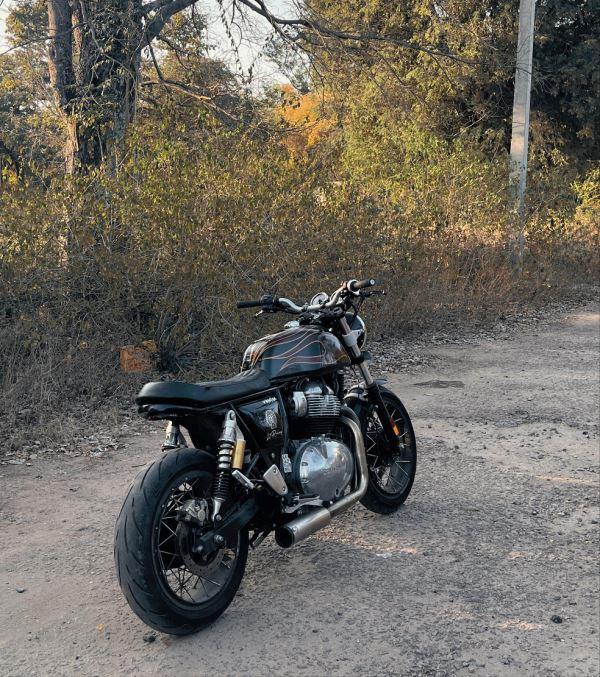 SS Motocorp-Royal Enfield-2 x 1 Full System Exhaust with SHORT CAN - Interceptor 650 / Continental GT 650 - SS Motocorp