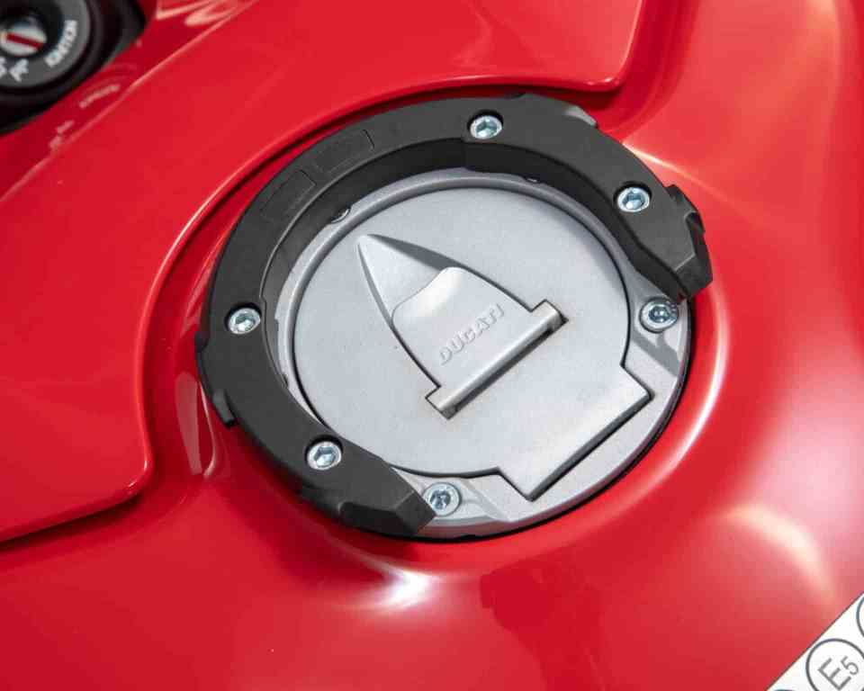 SW-Motech Quick Lock EVO Tank Ring - Aprilia Tuono V4