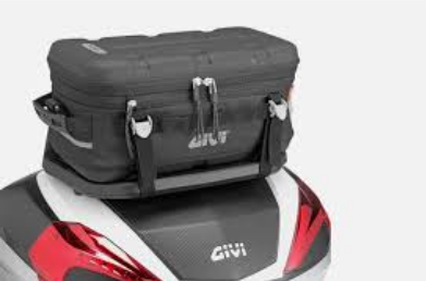 UT807B Expandable Cargo Bag, 20 Litres - GIVI - Riders Junction