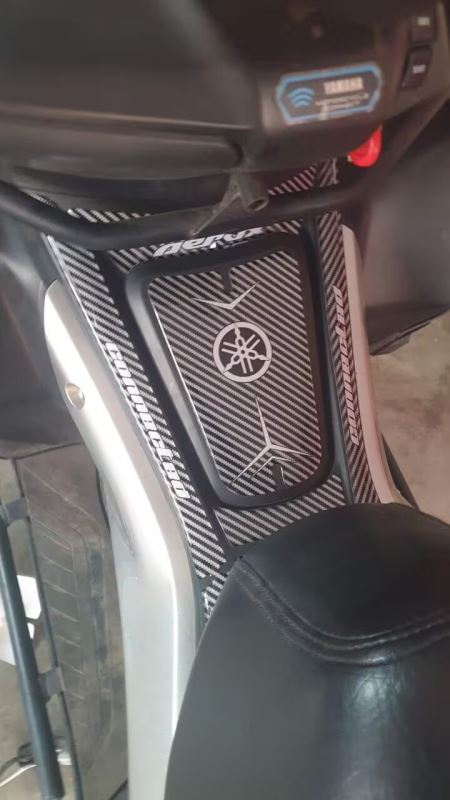 Yamaha Aerox Accessories Yamaha Aerox 155 Decals TankPad-Gray