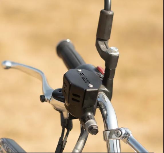 ZANA Front Fluid Reservior Cover for Bear 650 (Aluminum) - ZI-8403