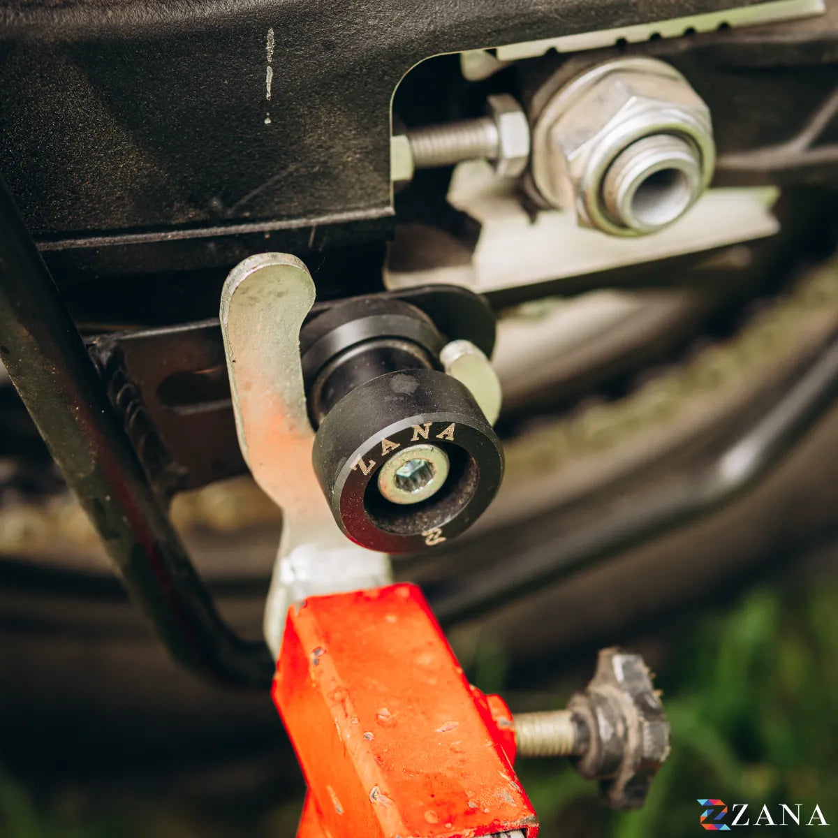 Zana Rear Paddock Spool (Black) For BMW F 450 GS - ZI-8797