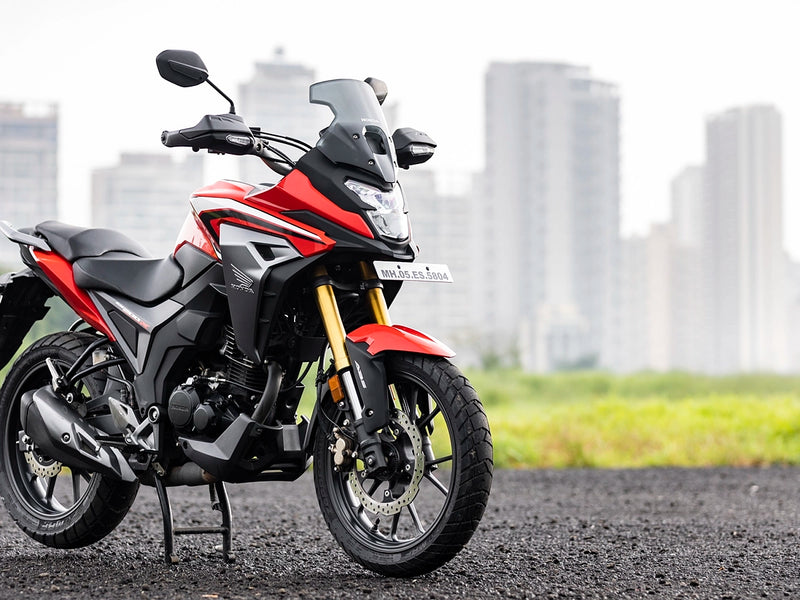 CB 200X