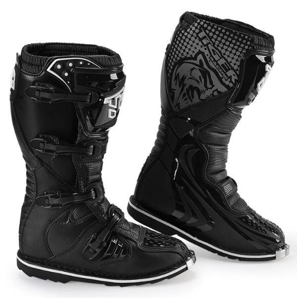TR MTR-E001 Boots