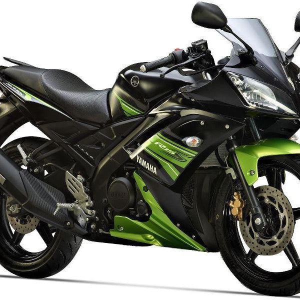 Yamaha R15 V1