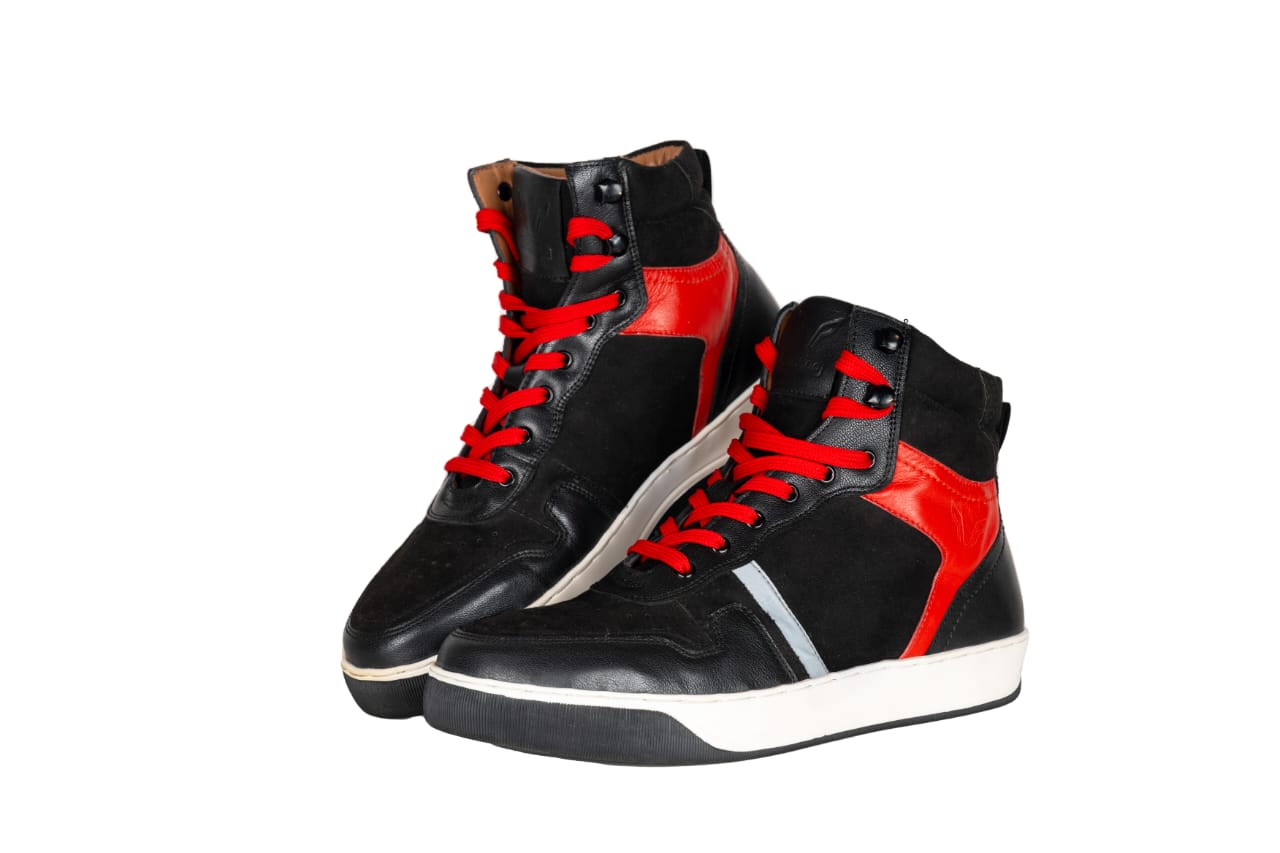AMAROQ Urbane Riding Sneakers - Black Red
