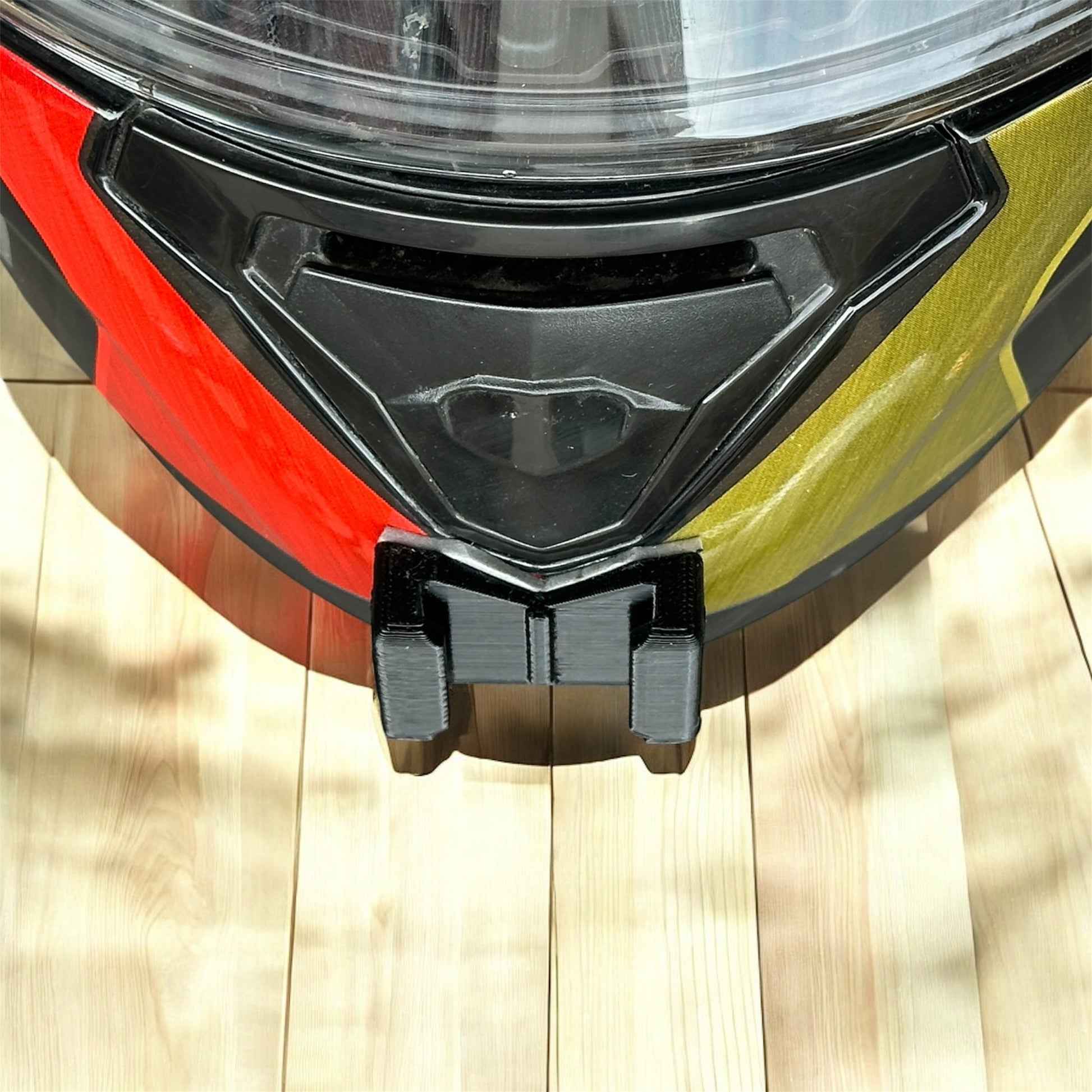 AXOR Apex Helmet Chin Mount by Motovibe