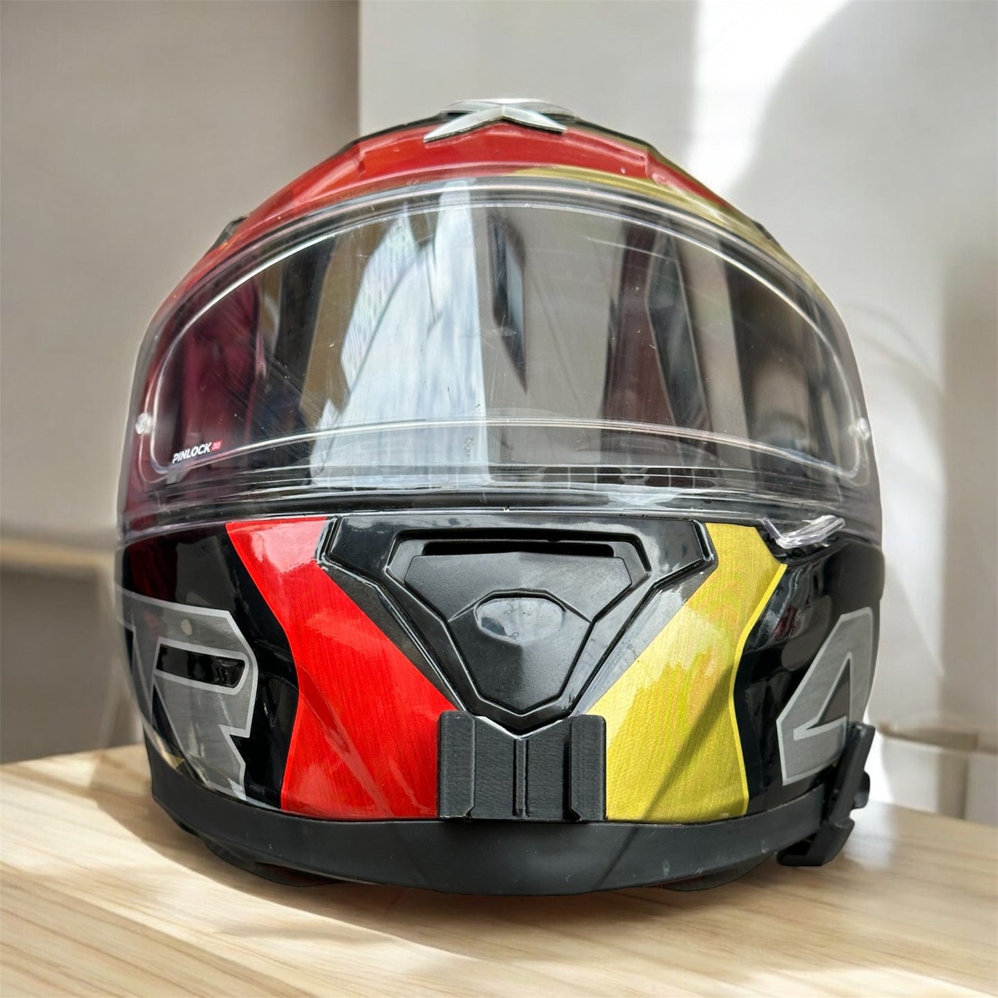 AXOR Apex Helmet Chin Mount by Motovibe
