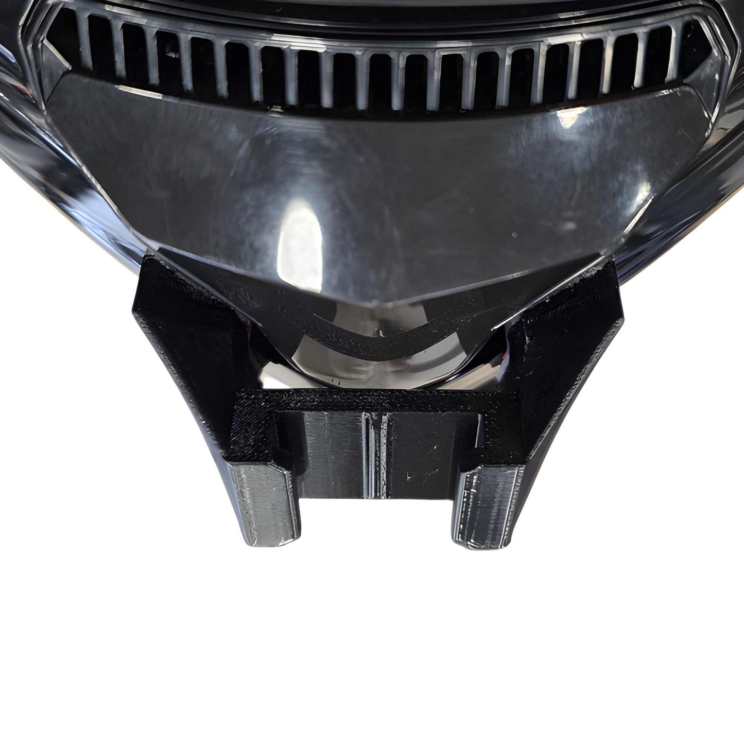 AXOR Hunter Helmet Chin Mount by Motovibe
