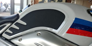 BMW R9T Ergonomics - Tank Pad ( BLACK ) - Rubba Tech - Riders Junction