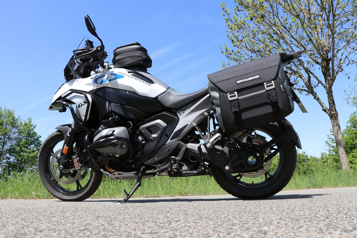 BMW R 1300 GS Carrier - Sidecases Pair X Travel (Original Vario Rack) - Hepco Becker - 6406532 00 01