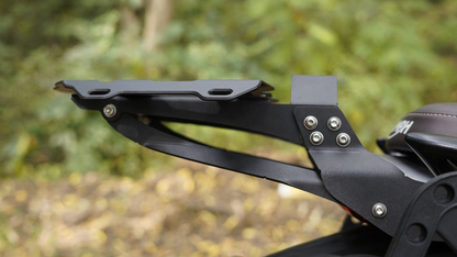 Carbon Racing "ATLAS" Top Rack with Vibration Dampener & Load Balancer For Triumph Speed 400/T4 - CRSPEED400