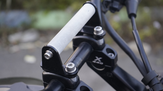 Carbon Racing Handlebar Mounted GPSUtility Mount for Harley X440 - CRH440