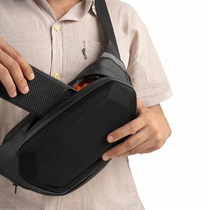 Carbonado-Discovery Boulder Sling Black 7L