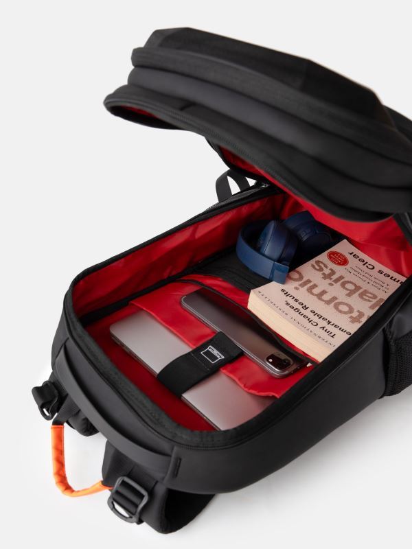 Carbonado-Element Backpack Black