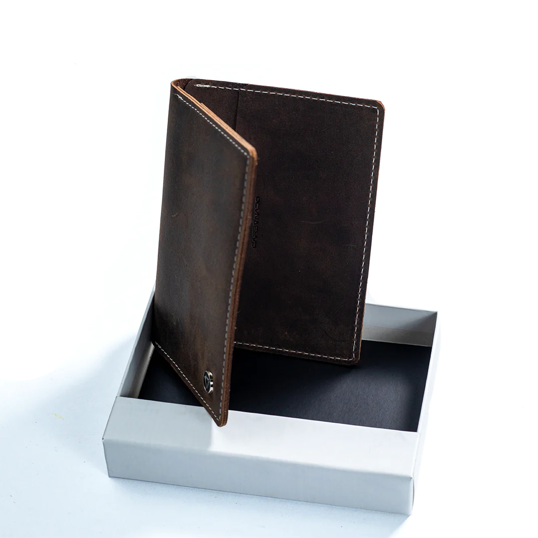 Carbonado Bifold Plus Wallet (Brown)