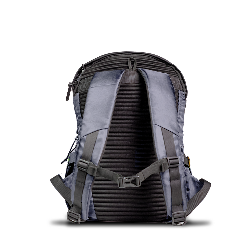 Carbonado Discovery Grayman Backpack-Grey