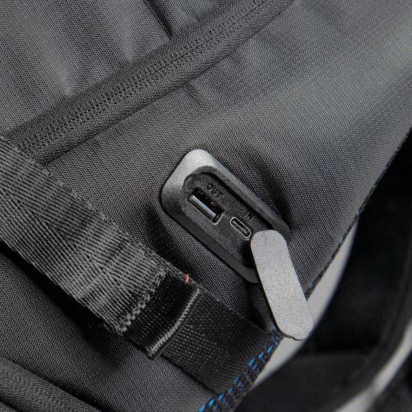 Carbonado Gaming Backpack 35Ltr. - Red