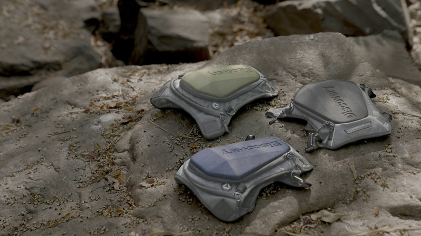 Carbonado Turtle x Discovery Edition Leg Bag (Black)