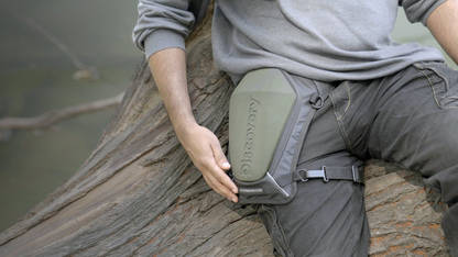 Carbonado Turtle x Discovery Edition Leg Bag (Green)