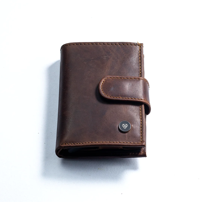 Carbonado Popup Card Bifold Wallet (Brown)