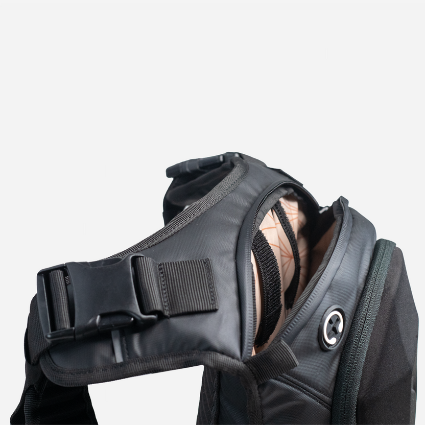 Carbonado Y 07 Hydration Pack