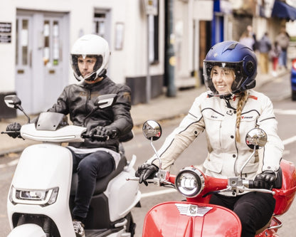 Cardo Spirit HD Intercom with Premium Features