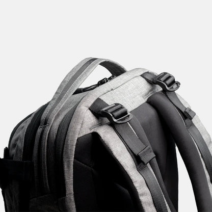 Commuter 25 Laptop Backpack - 25L - Light Grey