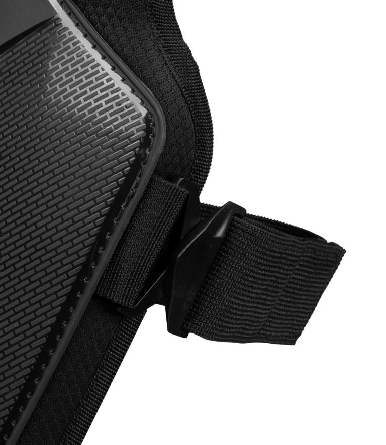Cramster Rage Bionic Knee Guard - Riders Junction