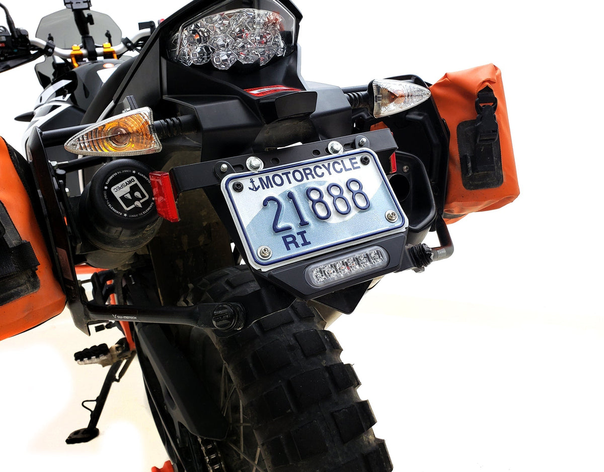 DENALI 2.0 B6 Auxiliary LED Brake Light Kit with License Plate Mount - DNL.B6.10000