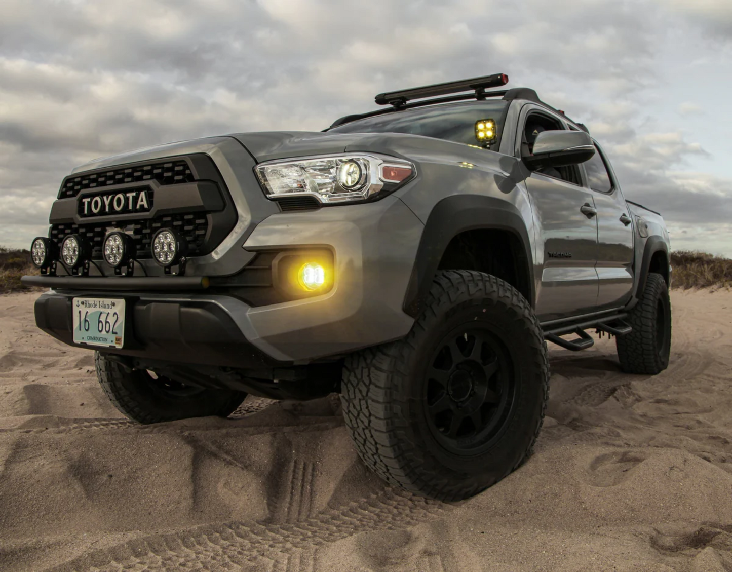 DENALI D3 Auxiliary LED Lights - Fog (Spread) - Lights Only - Single Pod Yellow - DNL.D3.051
