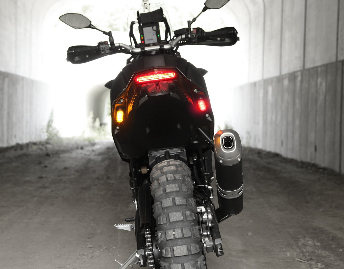 DENALI T3 Switchback LED Pods - Rear - Indicator/Brake - DNL.T3.10300