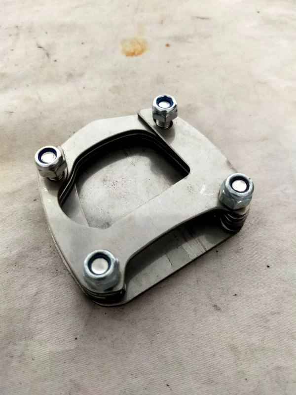 DMotoTech Side Stand Extender / Anti-Sink Kickstand Foot Pad for Harley Davidson Street 750