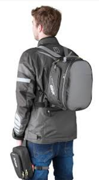 EA102B Universal Expandable Tank Bag, 25 Liltres - Easy T Range - Givi-Riders Junction