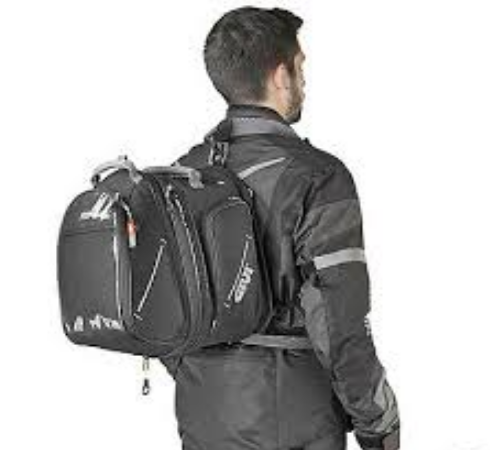 EA103B Modular Tank Bag with Magnets, 25+15 Liltres Easy T Range - Givi - Riders Junction