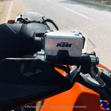 Front Fluid Reservoir Cover KTM Adventure 390/250 - ZANA - ZI-8095