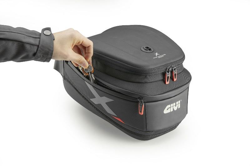 GIVI XL06B Tanklock Universal Tank Bag 15 (litres)