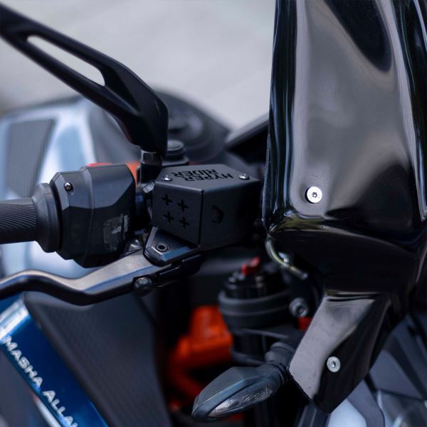 Hyperrider-Front Fluid Reservoir Cover MS Black For KTM Duke 250390 GEN 3 (HRKDGN3010S)
